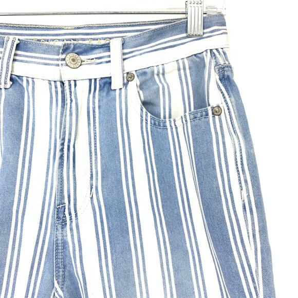 American Eagle Women's Size 2 Striped High Waisted Rise Tapered Leg Mom Jeans - Picture 5 of 10